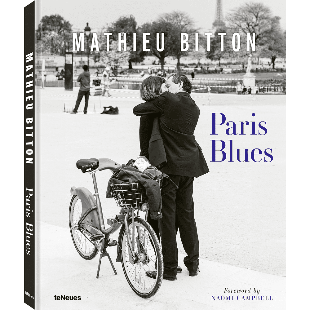Книга на английском языке "Paris Blues", Bitton M. 