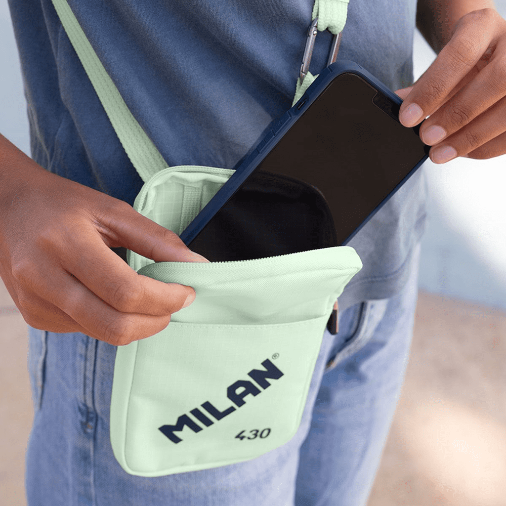 Сумка через плечо "430 SINCE 1918", 19х12.8х2.3 см, зеленый - 3