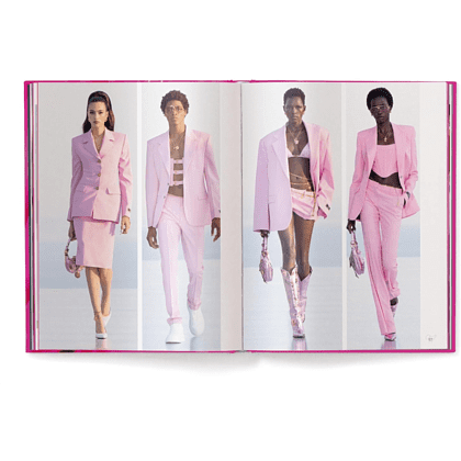 Книга на английском языке "The Pink Book. Fashion, Styles & Stories", Christiansen H. - 8