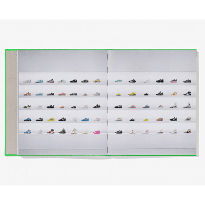 Книга на английском языке "Virgil Abloh. Nike. ICONS", Abloh V. - 4