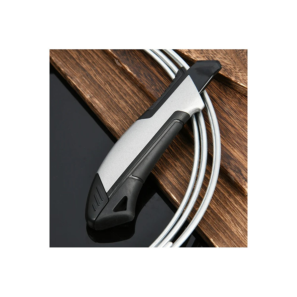 Нож строительный Deli YS EDL4256, 18 мм, корпус из алюминиевого сплава, прорезиненная рукоятка, автоблокировка - 4