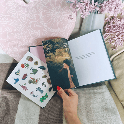 Книга "Год простых чудес. Найти опору и вдохновение в красоте повседневности", Анна Гладких - 3