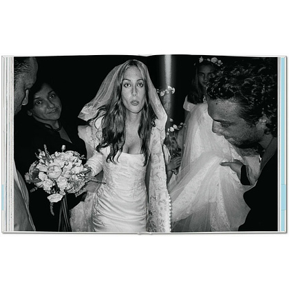 Книга на английском языке "I Love You. A Celebrations of Weddings", Mario Testino - 7