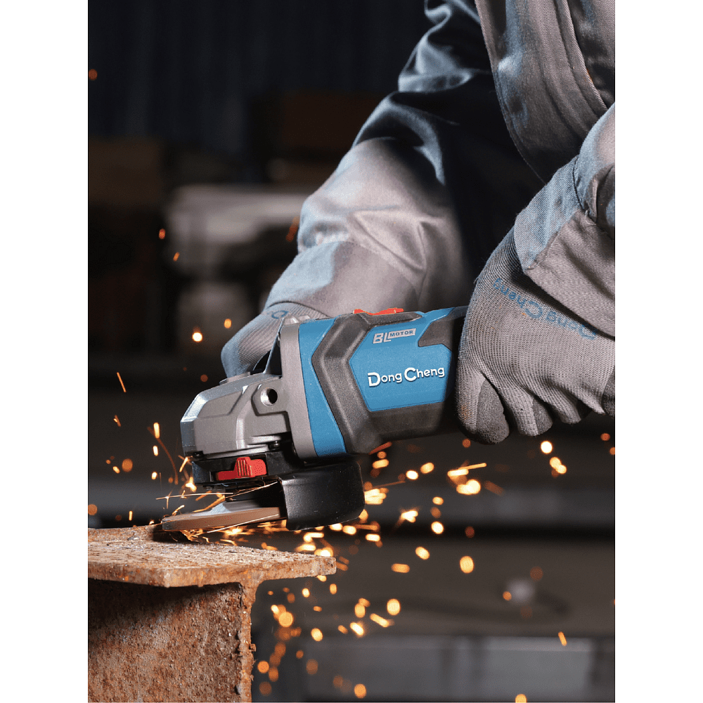 Угловая шлифмашина DongCheng DCSM04-125 (TYPE H2K), 125 мм, 2 АКБ, 6 Ач, З/У 4 А - 2