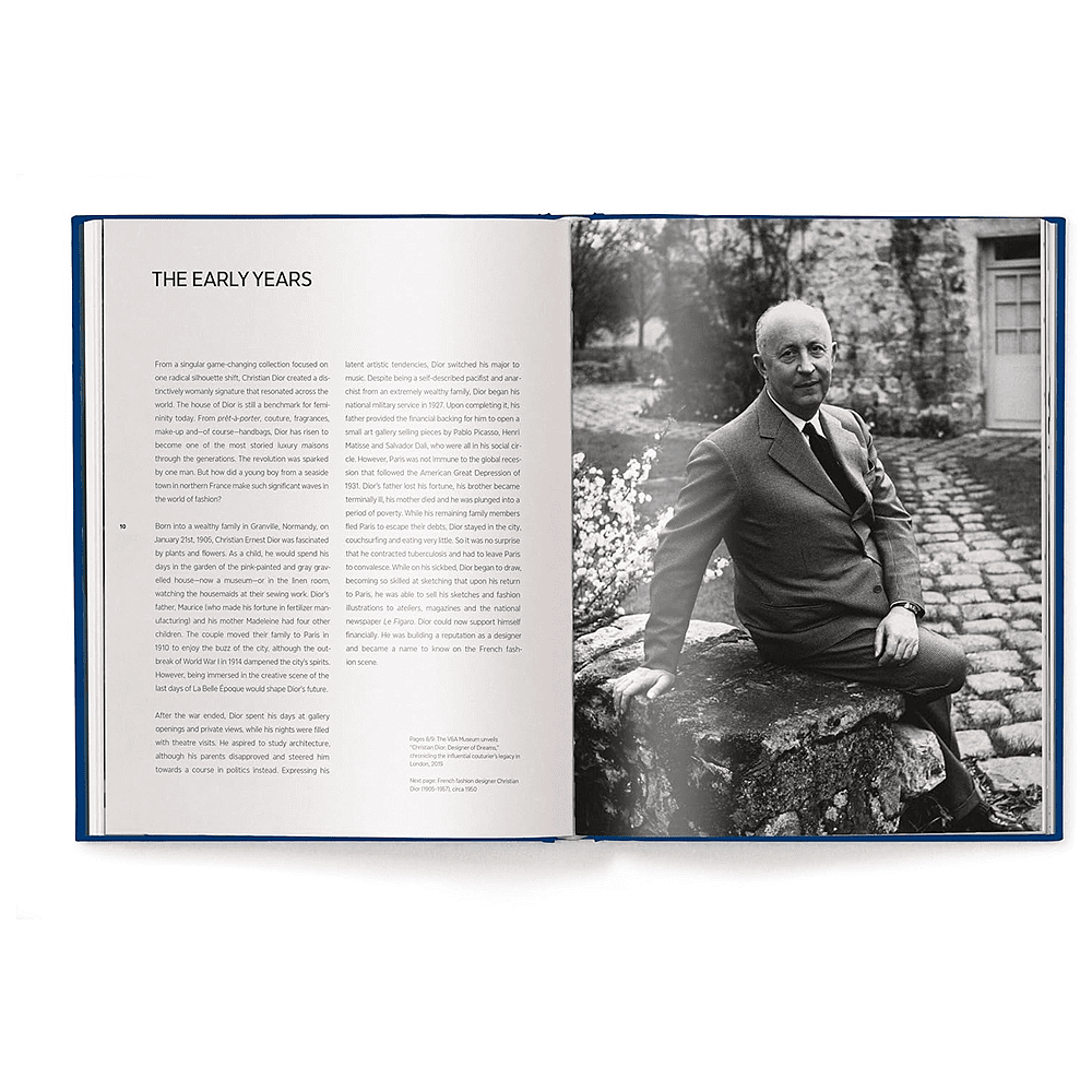 Книга на английском языке "The Ultimate Guide to Dior Bags", Alexandra Fullerton - 2