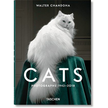 Книга на английском языке "Walter Chandoha. Cats. Photographs 1942-2018", HB, Susan Michals