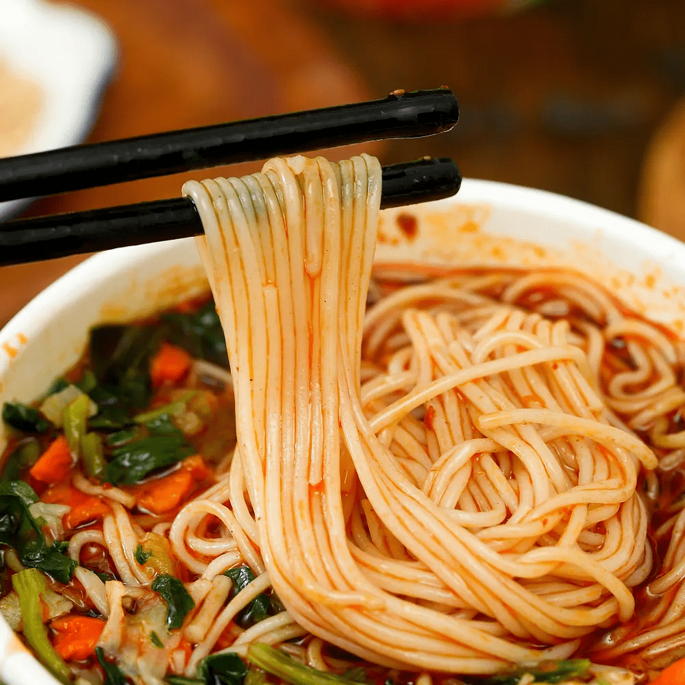 Лапша быстрого приготовления с маслом чили, кунжутом и арахисовой пастой, 119 гр  - 2