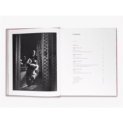 Книга на английском языке"Cecil Beaton: The Royal Portraits", Cecil Beaton, Claudia Acott Williams - 4