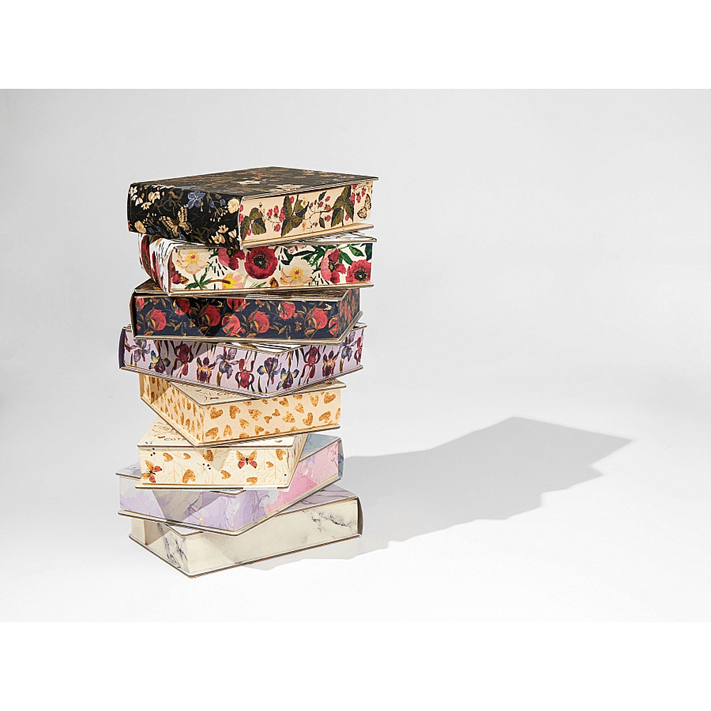 Блокнот "Love me. Котики приносят счастье", A6, 250 листов, нелинейный, склейка сверху, бежевый, золотой - 5