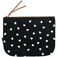 Косметичка "Black&White. Сердечки"
