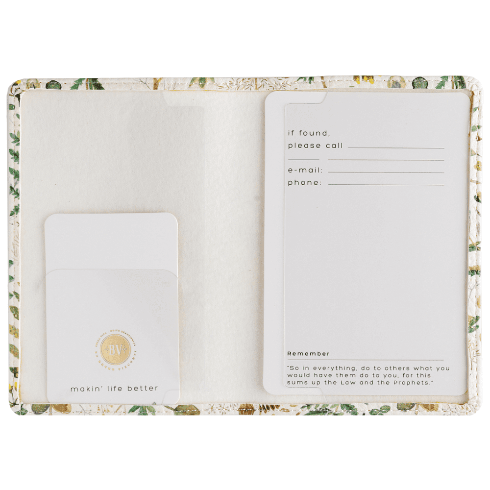 Обложка для паспорта "Flora. Луговые травы" кожзам., белый - 3