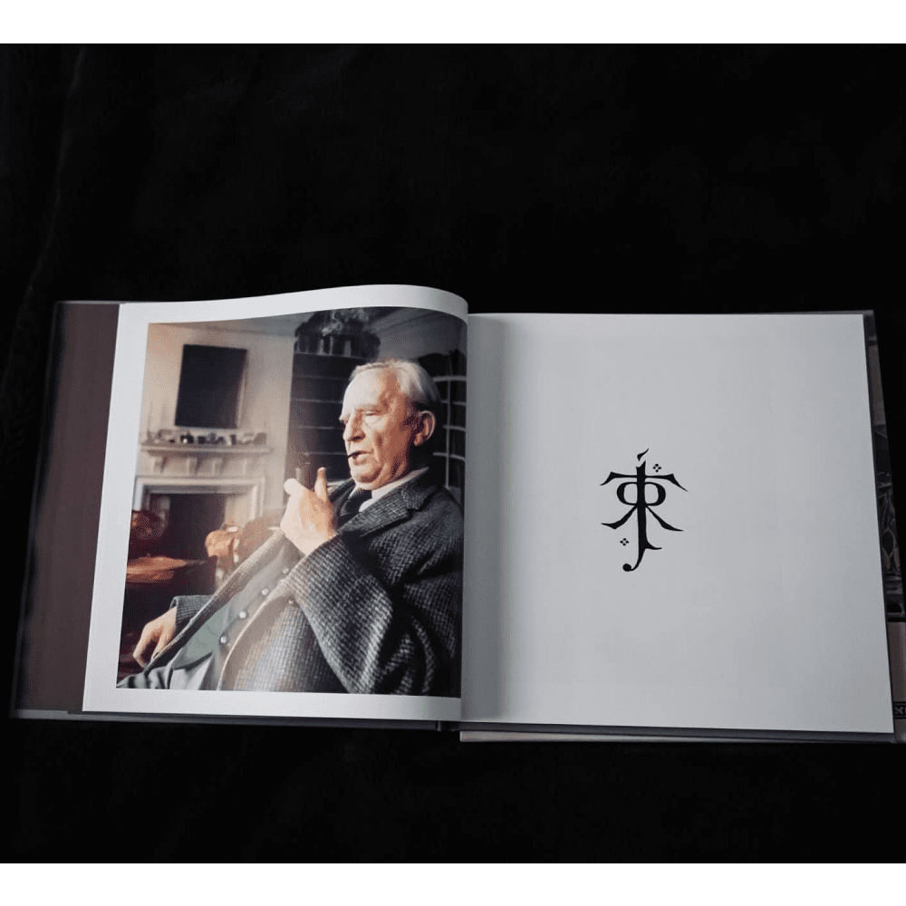 Книга на английском языке "Pictures by J.R.R. Tolkien", J.R.R. Tolkien, Christopher Tolkien - 5