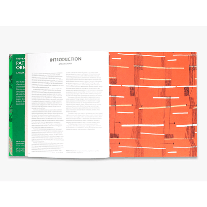 Книга на английском языке "The V&A Sourcebook of Pattern and Ornament" - 8