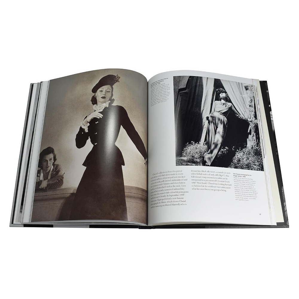 Книга на английском языке "Gabrielle Chanel. 60 Years of Fashion" - 15