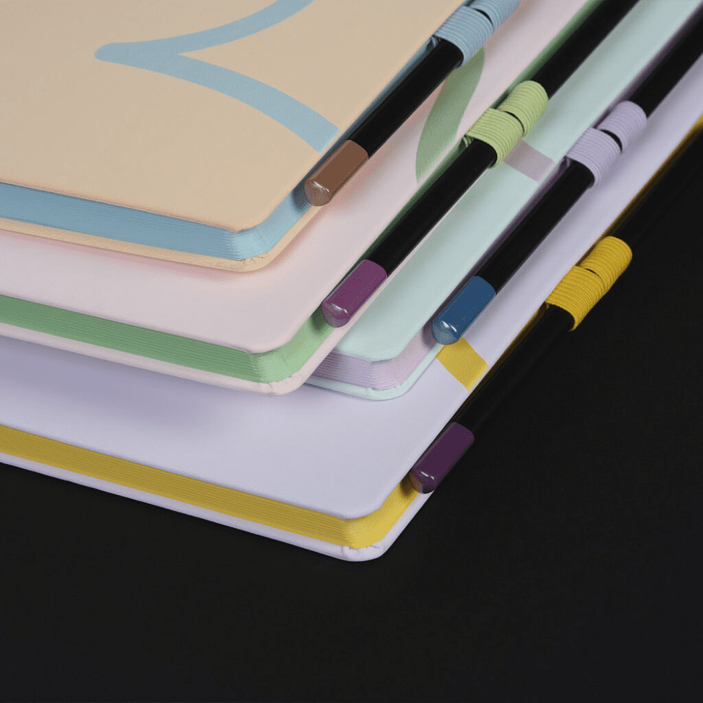 Блокнот "Doodle yellow paper", А5, 96 листов, фиолетовый, срез желтый - 7