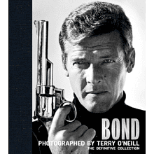 Книга на английском языке "Bond. Photographed by Terry O`Neill. The Definitive Collection", Terry O`Neill