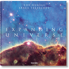 Книга на английском языке "Expanding Universe. The Hubble Space Telescope", Charles F. Bolden