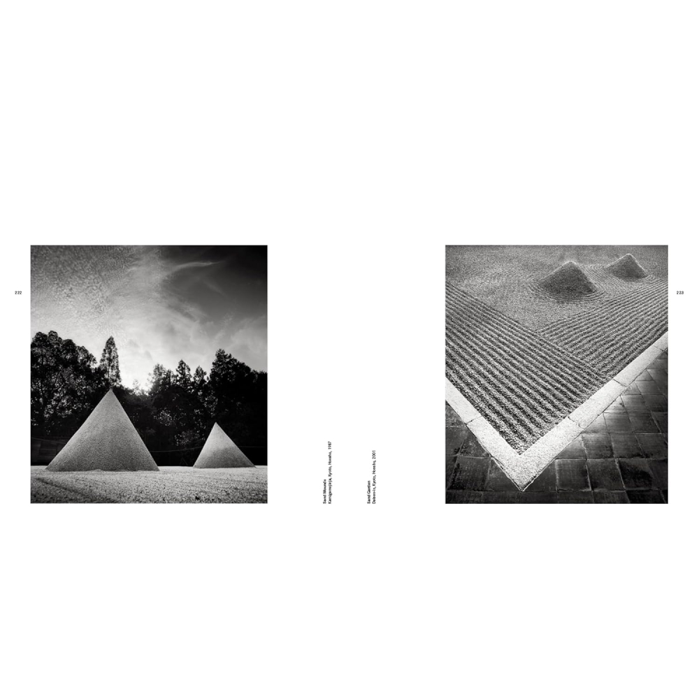 Книга на английском языке "Forms of Japan. Michael Kenna", Yvonne Meyer-Lohr