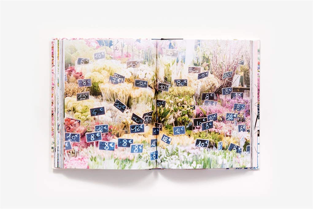 Книга на английском языке "Paris in Bloom", Lane G. - 7