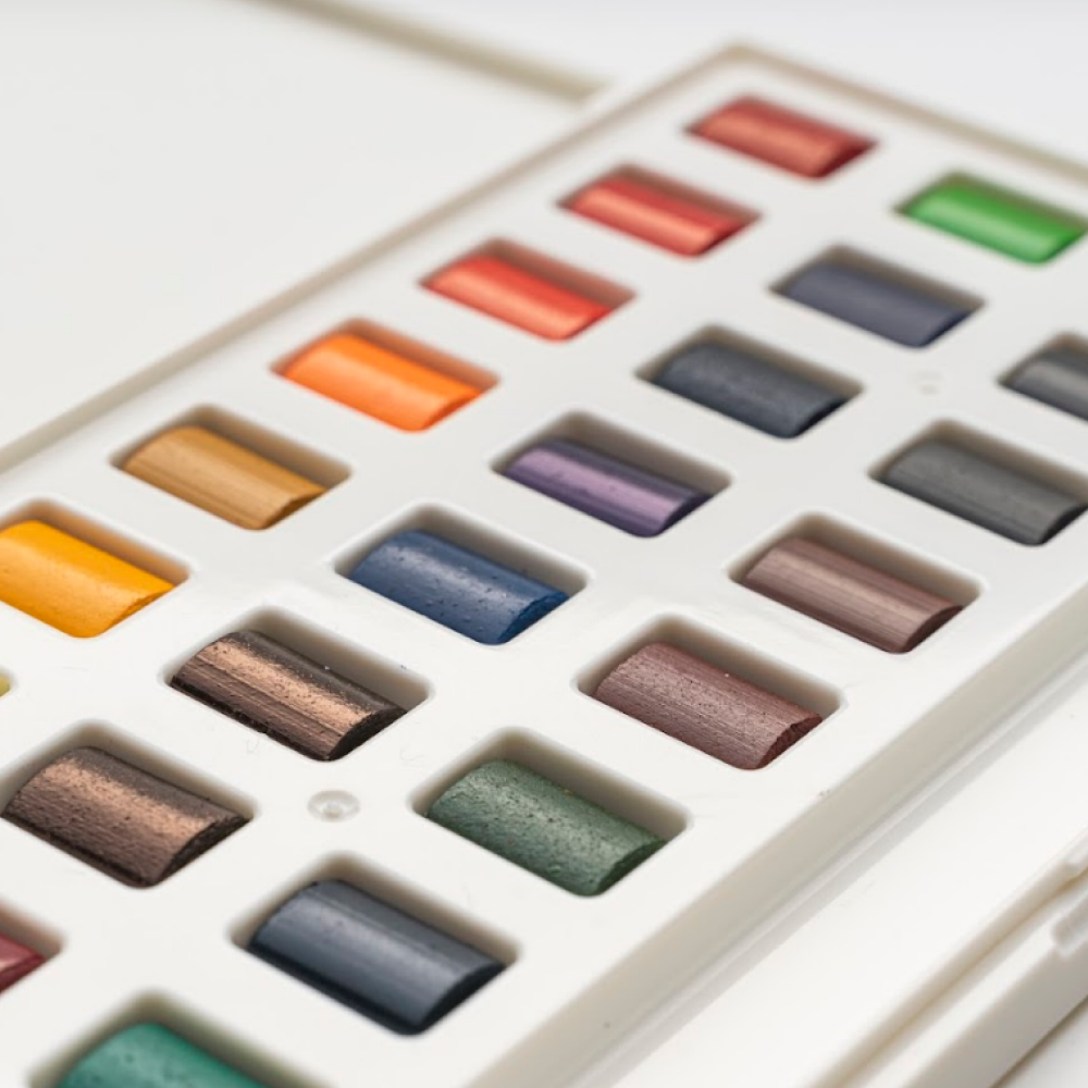 Набор для рисования акварелью "Himi New" (краски 24 цвета, кисть, блок для акварели), белый футляр