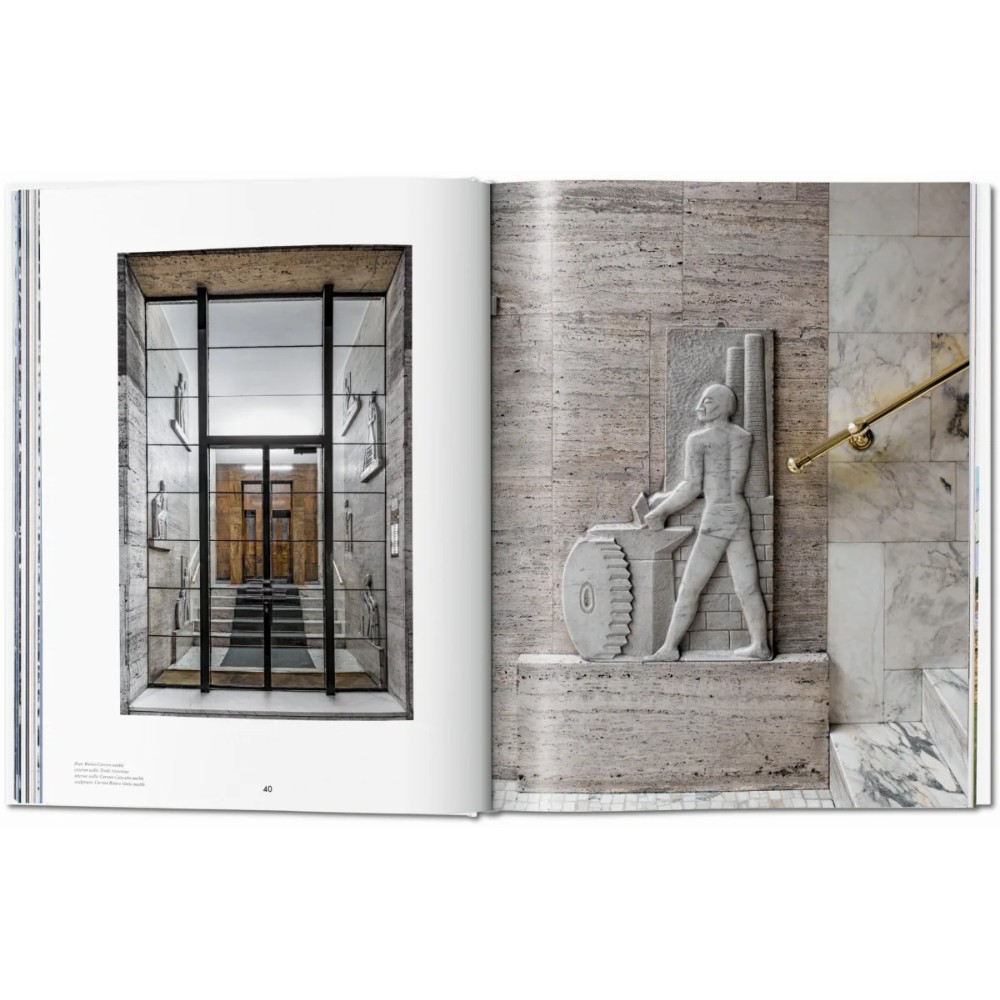 Книга на иностранном "Entryways of Milan" 