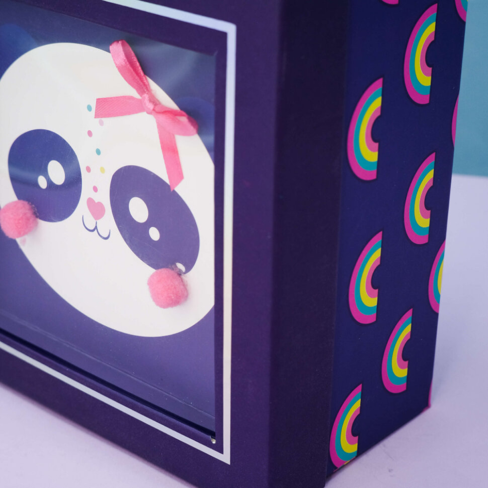 Коробка подарочная "Panda", 15х15х6.5 см