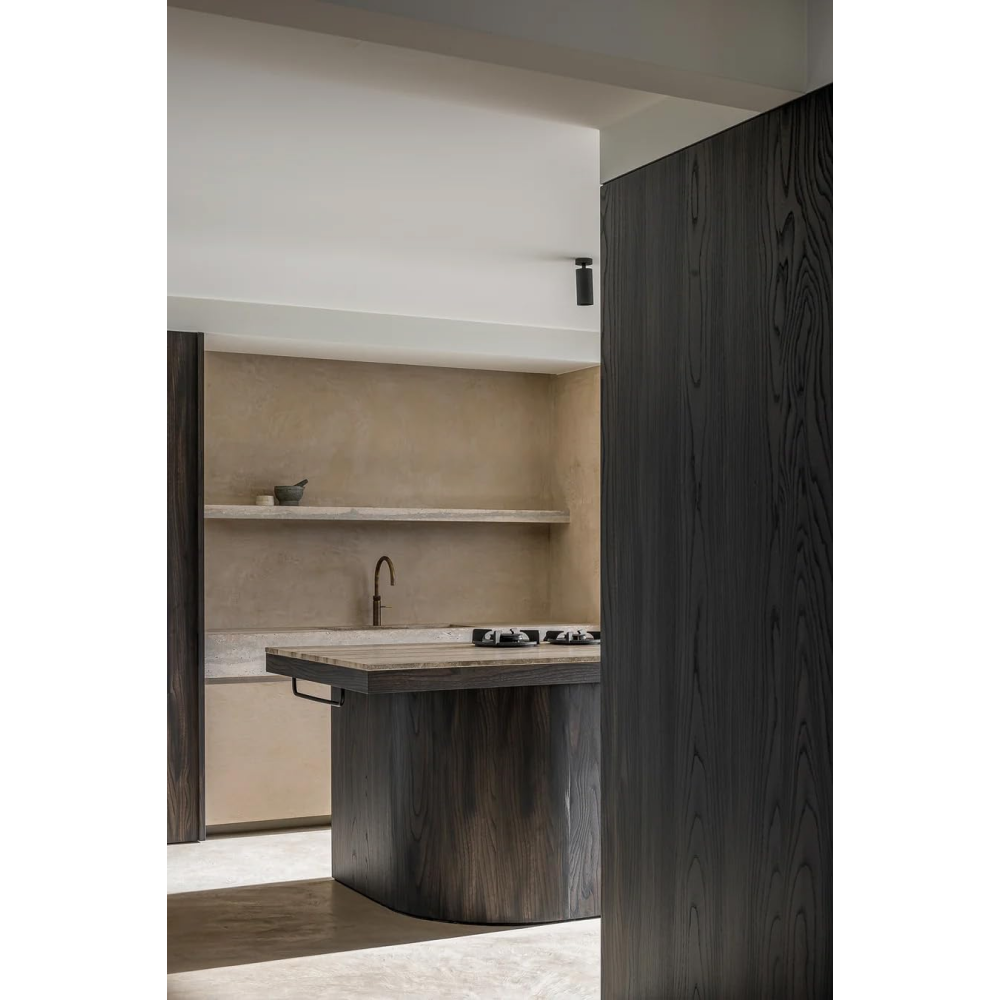 Книга на английском языке "Quiet Luxury" - 6