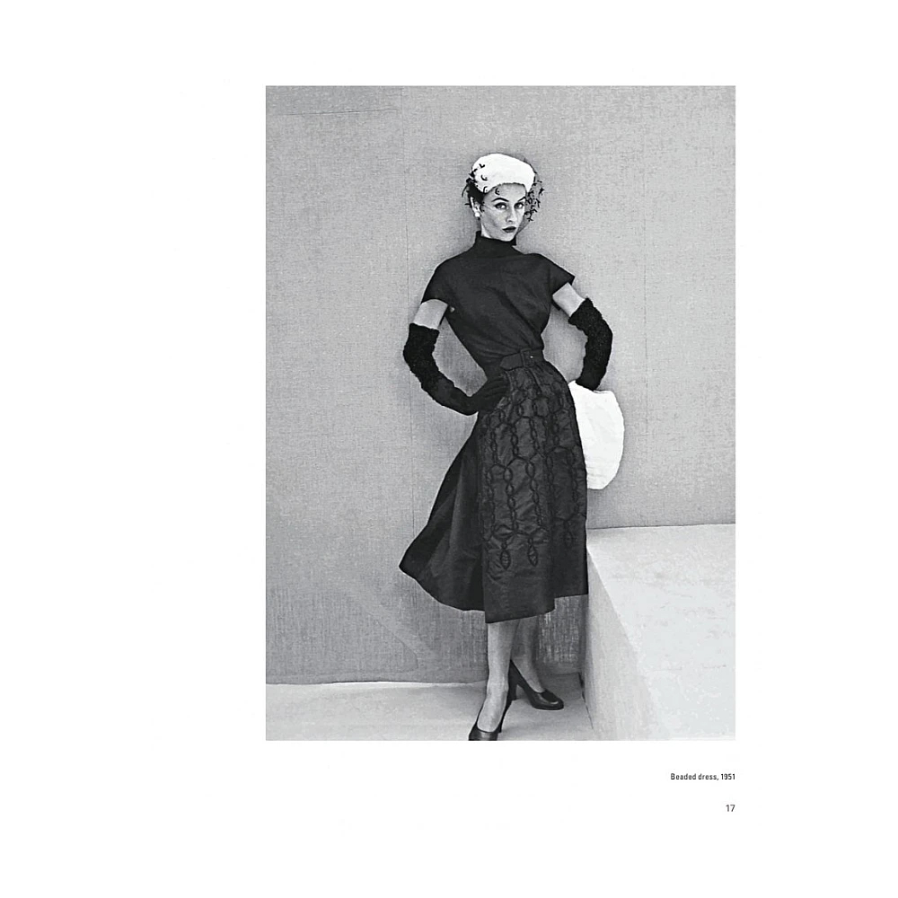 Книга на английском языке "50 Fashion Designers You Should Know", Simone Werle - 8