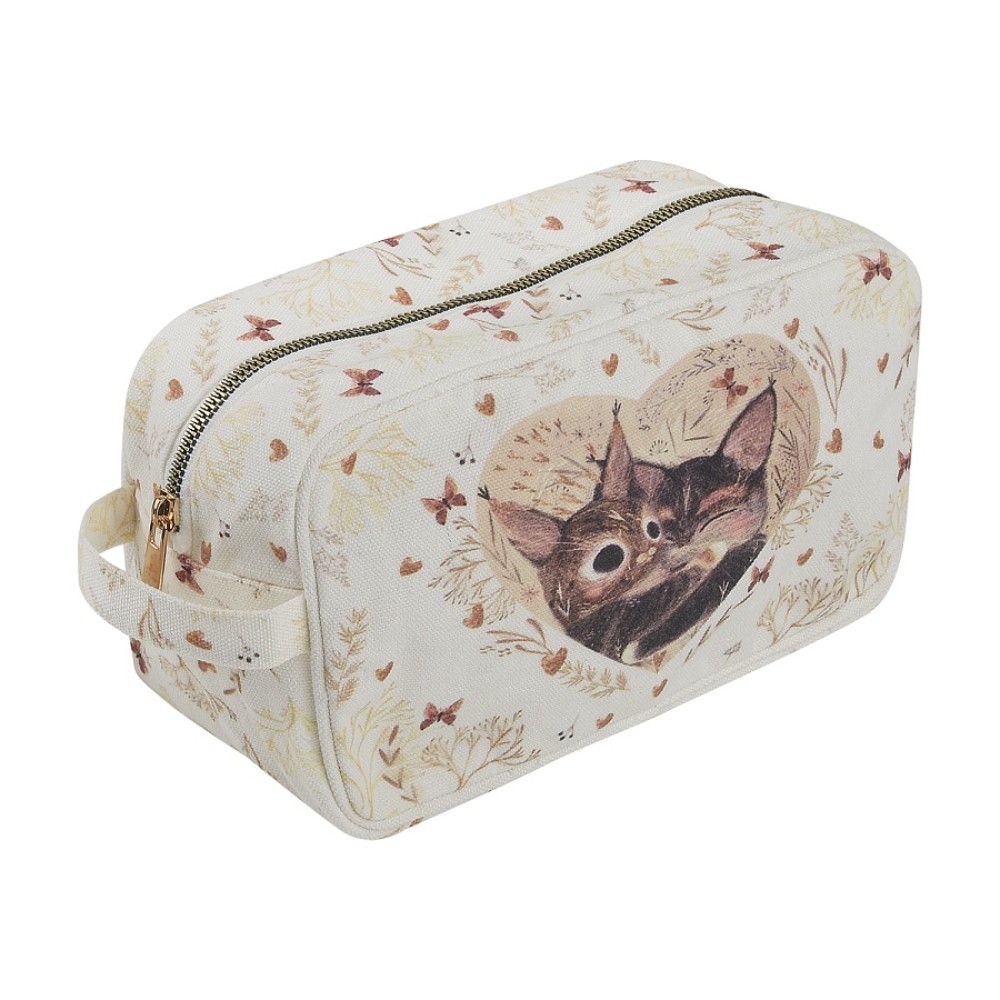 Косметичка "Love me. Котики приносят счастье"