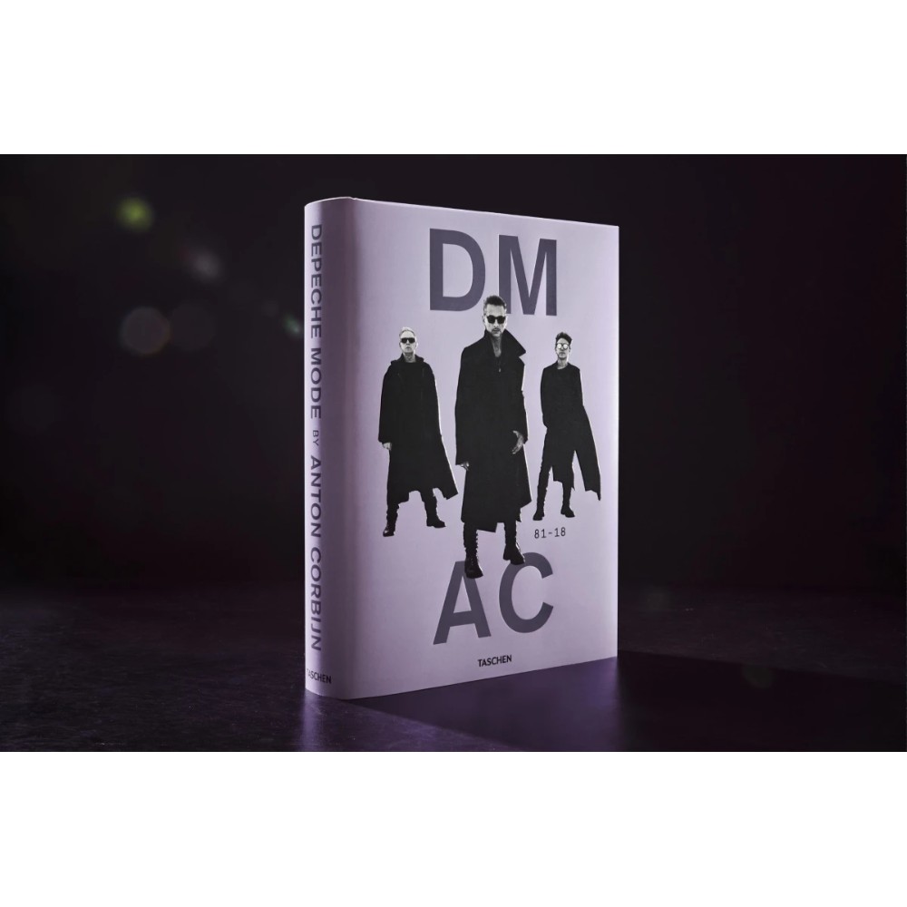 Книга на английском языке "Depeche Mode by Anton Corbijn"