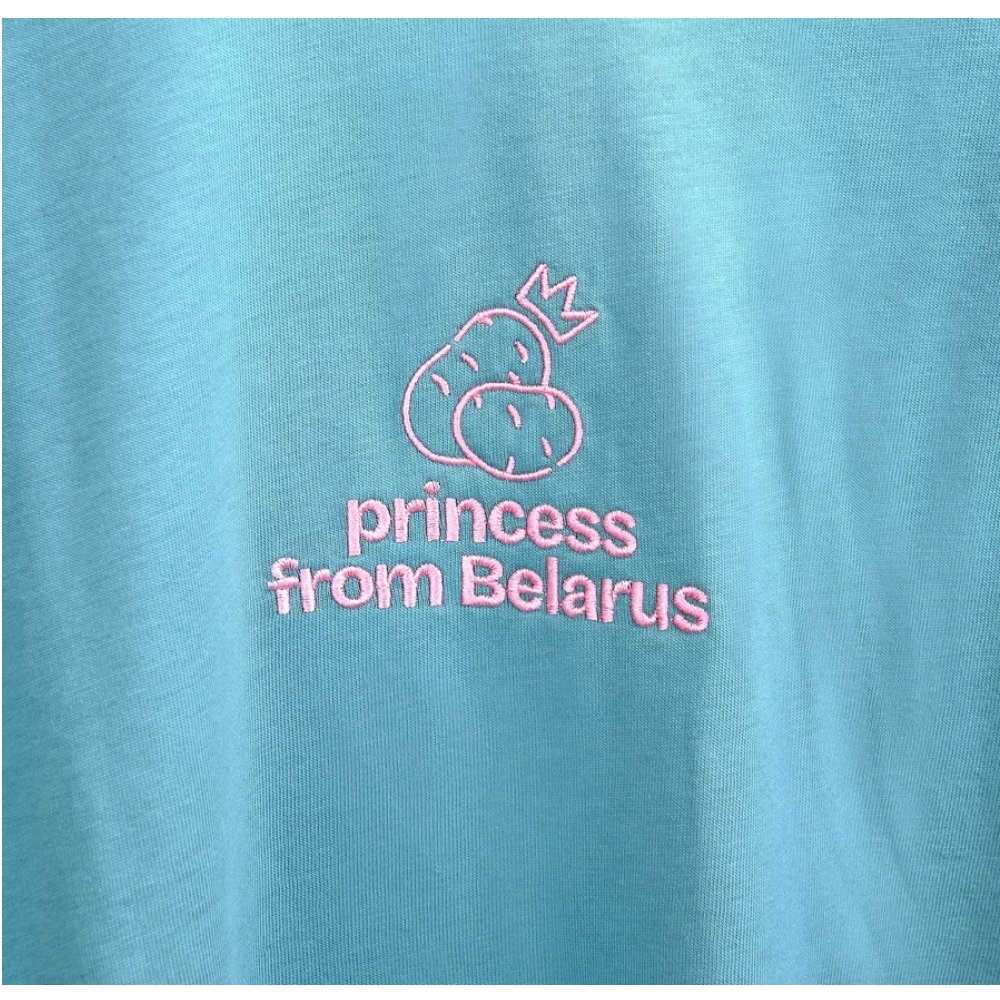 Набор сувенирный "Футболка унисекс оверсайз "Princess from Belarus" 180, M-L, пыльно-бирюзовый  + открытка-стикер 3D" - 6