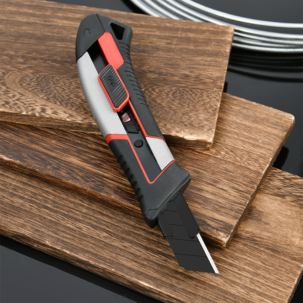 Нож строительный Deli YS DL4254, 18 мм, прорезиненная рукоятка, серебристый, черный - 5