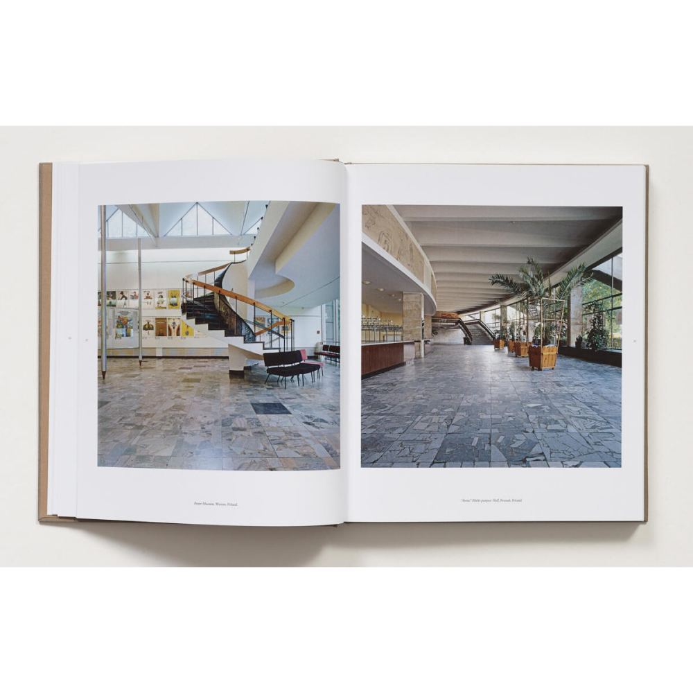 Книга на английском языке "Modern Spaces: A Subjective Atlas of 20th-Century Interiors", Nicolas Grospierre - 7