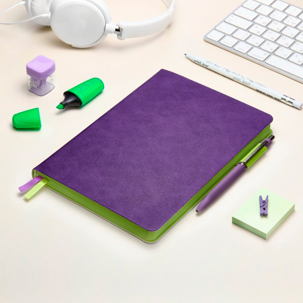  Ежедневник недатированный "Boston", A5,  272 страницы, фиолетовый - 8