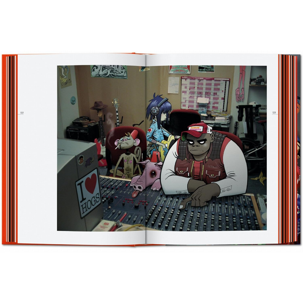 Книга на английском языке "Jamie Hewlett", Jamie Hewlett - 4