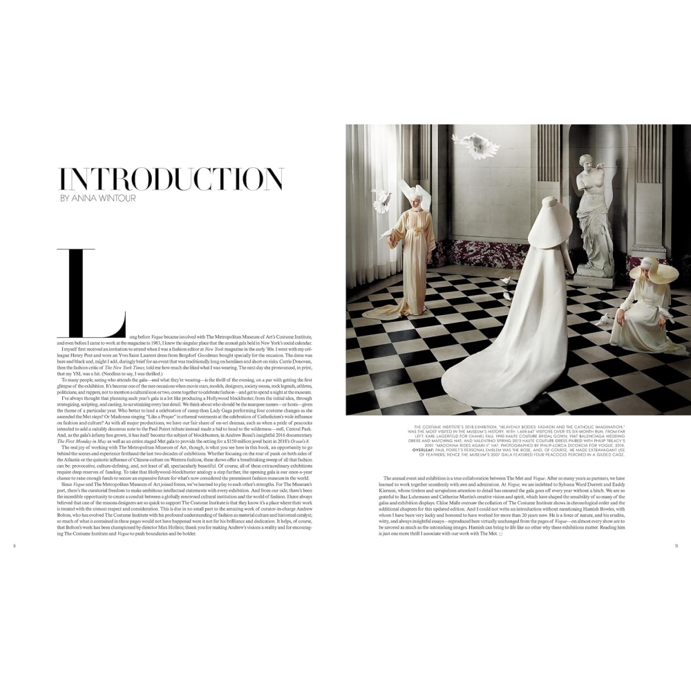 Книга на английском языке "Vogue and the Metropolitan Museum of Art Costume Institute", Hamish Bowles, Chloe Malle 