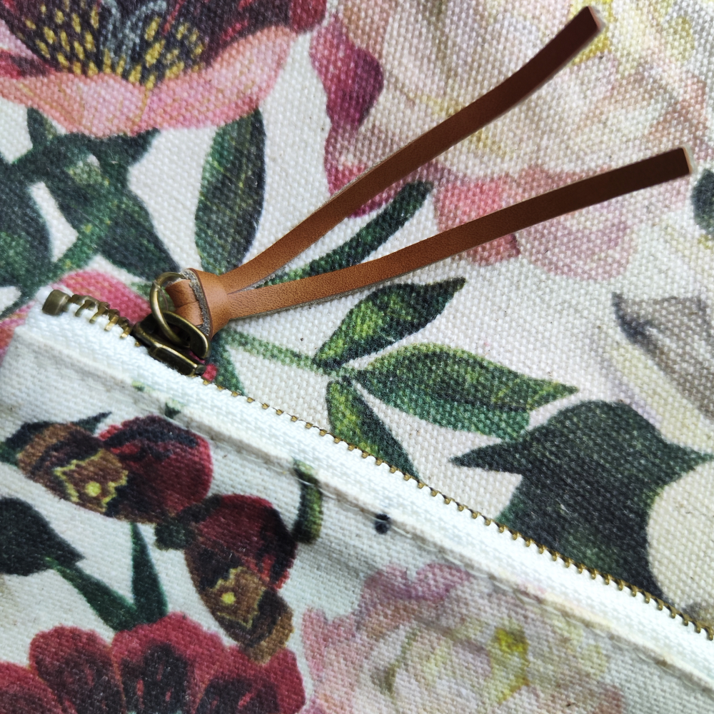 Косметичка "Flora. Пионы"