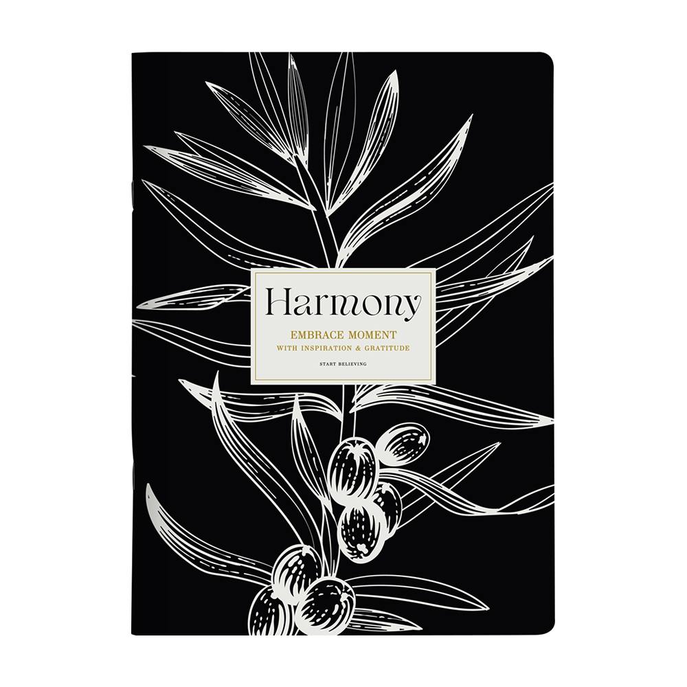 Тетрадь "Harmony ветка на черном", A4, 48 листов, клетка, скоба сбоку, черный