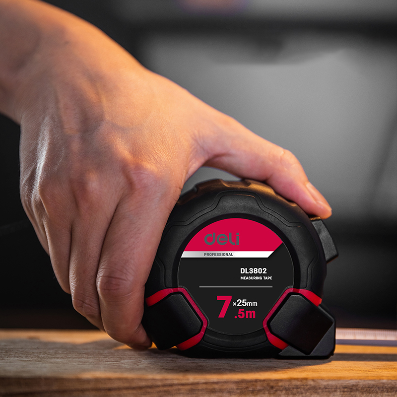 Рулетка "Deli 3802", 7,5 м, черный