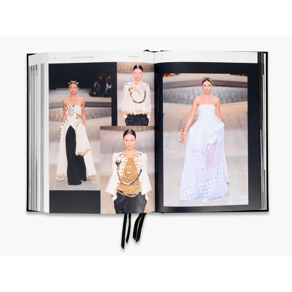 Книга на английском языке "Givenchy Catwalk: The Complete Collections", Samson A., Madsen A. C.  - 6