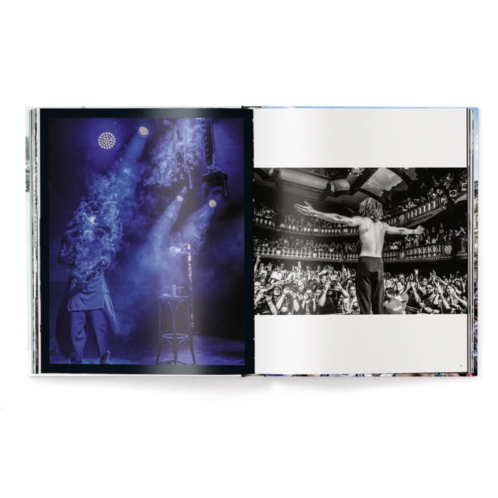 Книга на английском языке "Paris Blues", Bitton M.  - 6