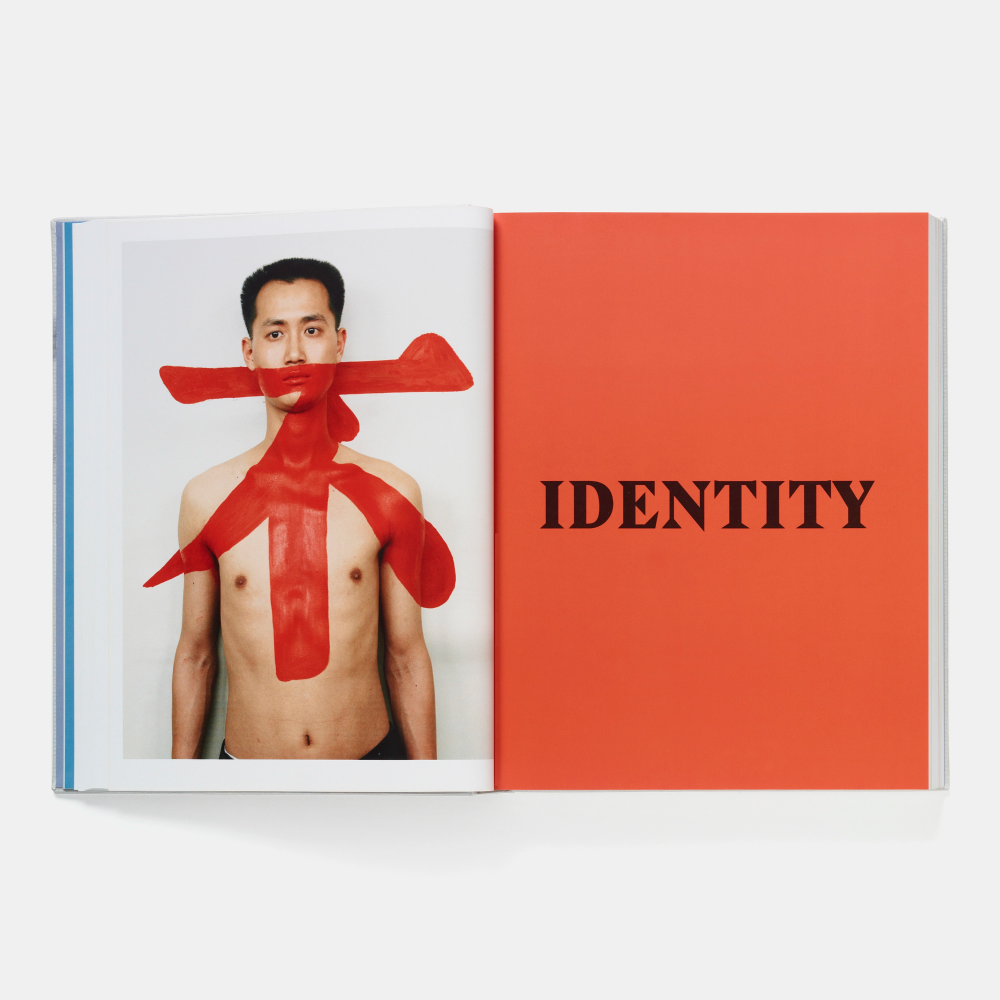 Книга на английском языке "Body of Art", Phaidon Editors - 4