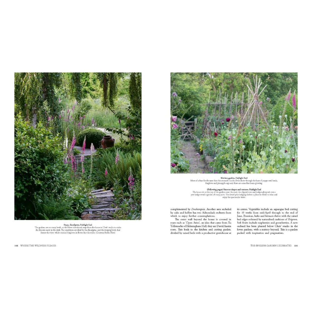 Книга на английском языке "Where the Wildness Pleases. The English Garden Celebrated", Holmes C. - 4