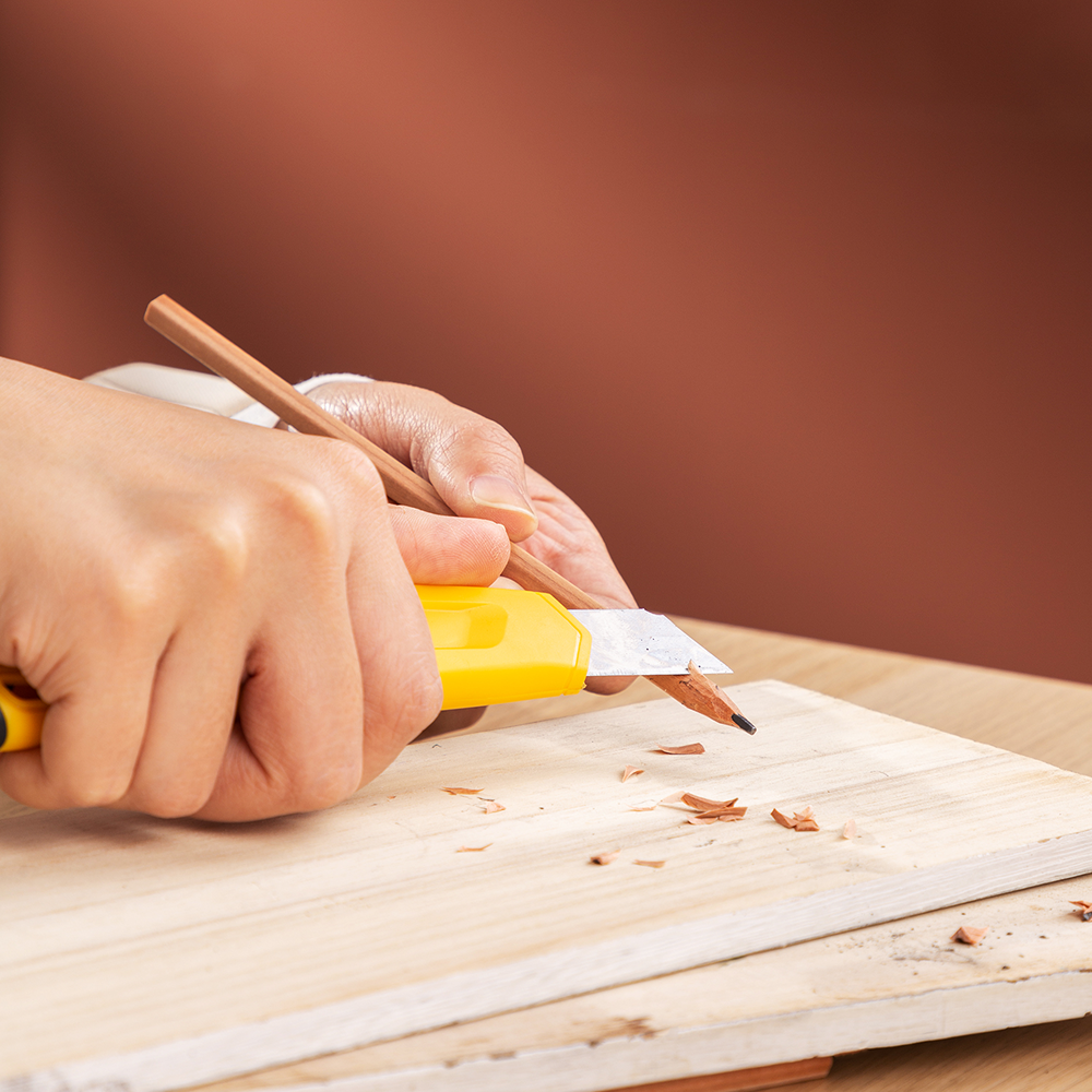 Нож для бумаги "Deli DL018B", 18 мм, жёлтый - 6