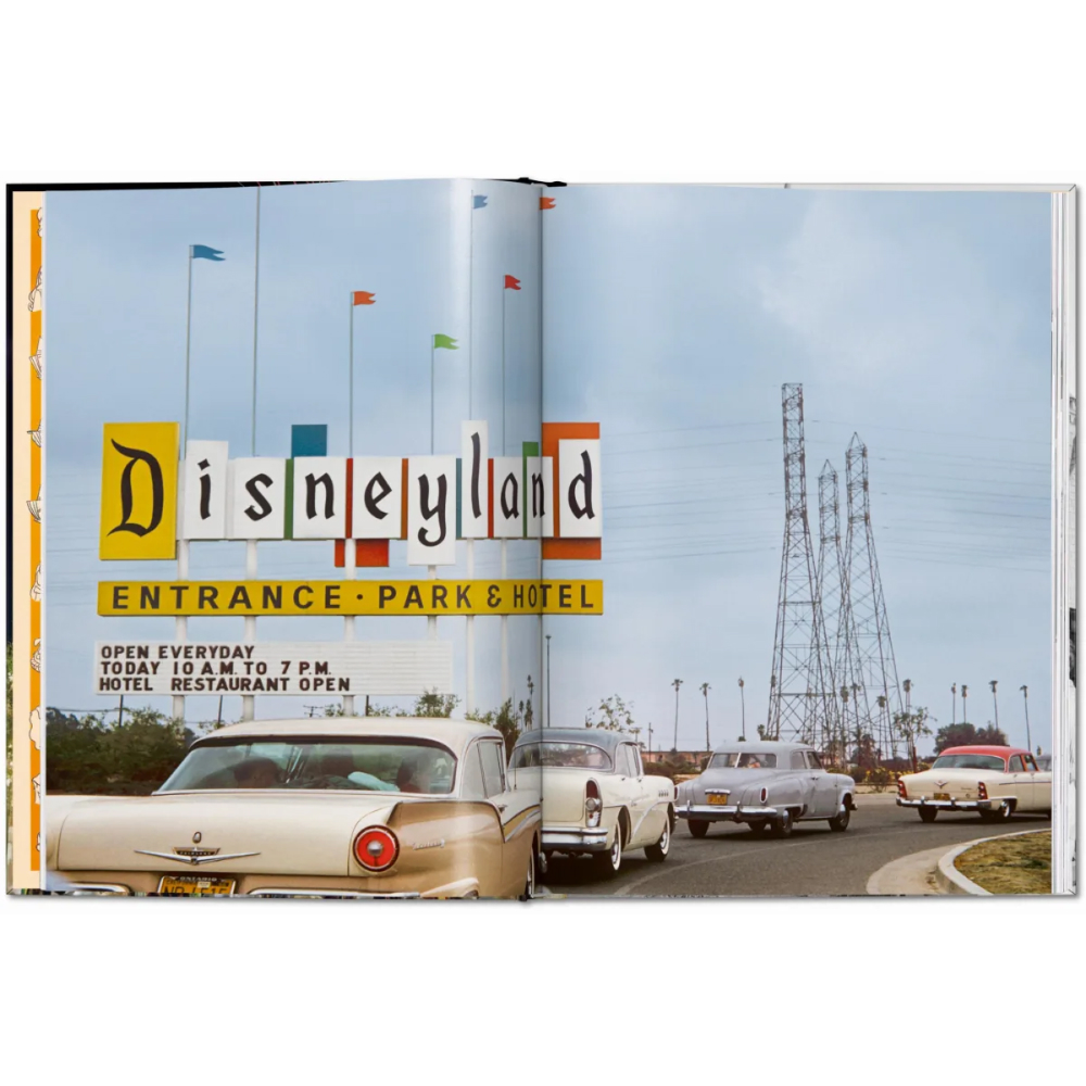Книга на английском языке "Walt Disney's Disneyland"