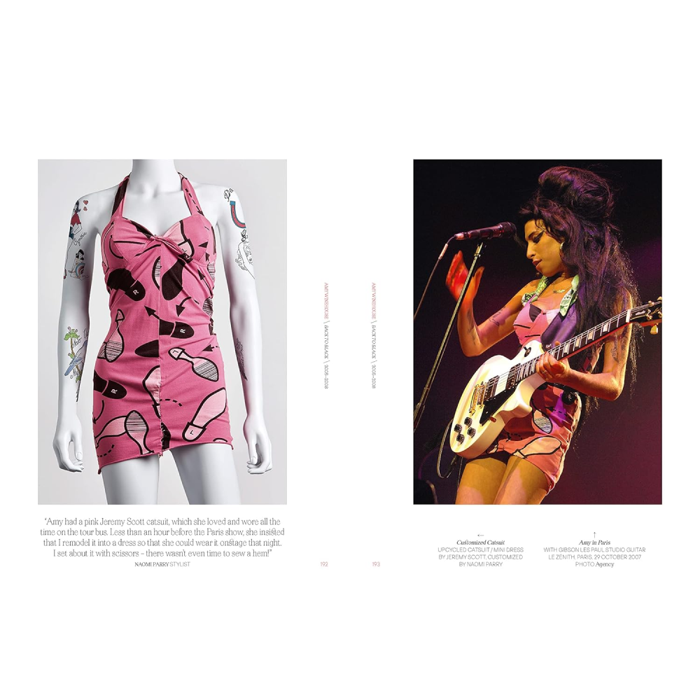 Книга на английском языке "Amy Winehouse: Beyond Black", Naomi Parry - 3