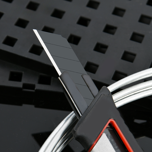 Нож строительный Deli YS DL4254, 18 мм, прорезиненная рукоятка, серебристый, черный - 3