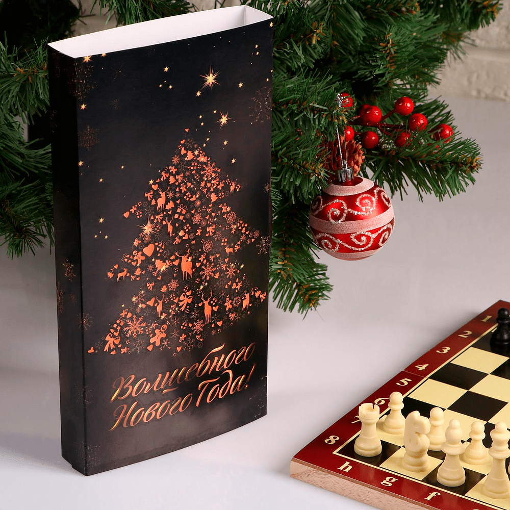 Игра настольная "Шахматы Волшебного нового года" дерево, 29х29 см - 5